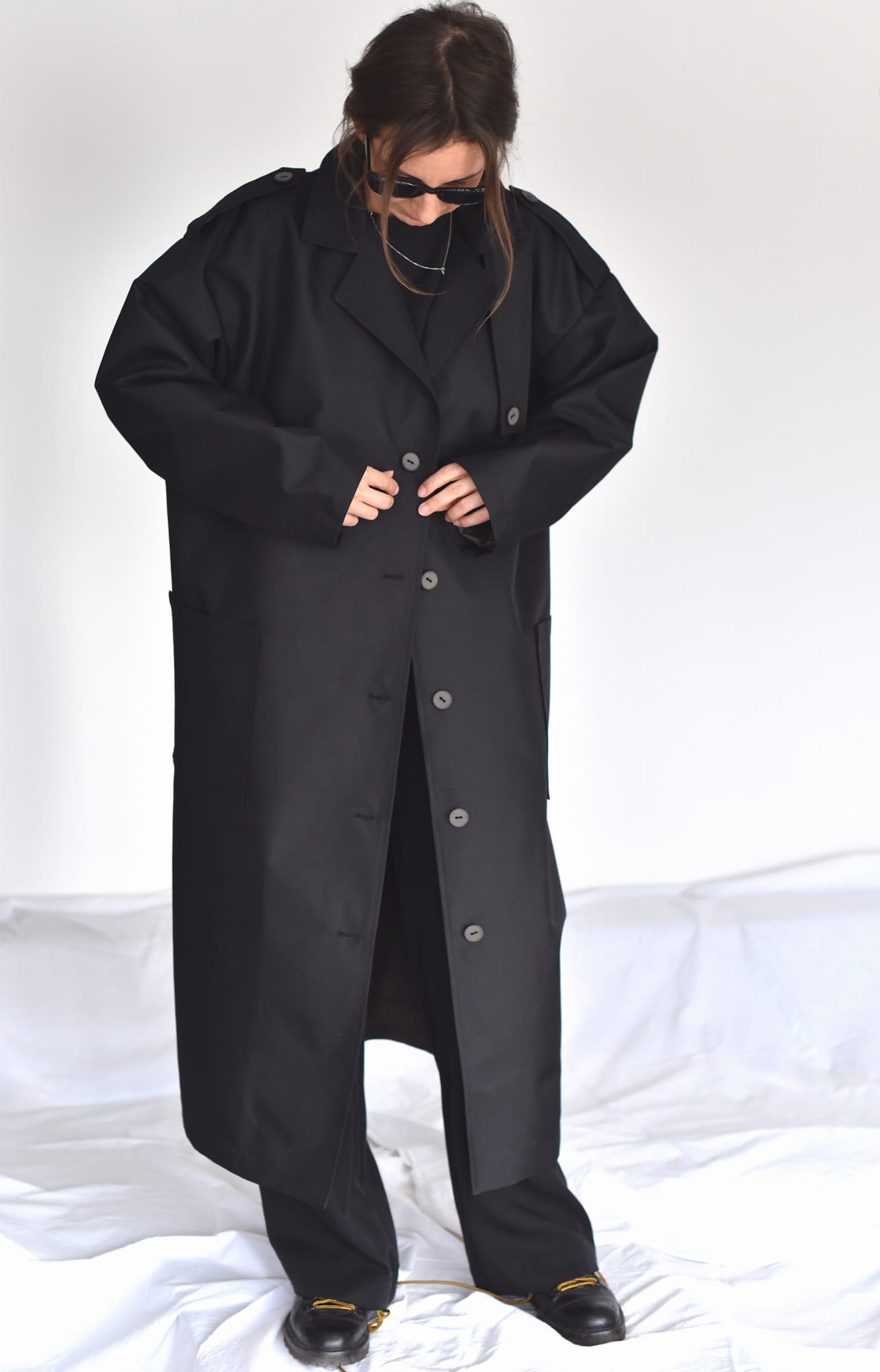 PŁASZCZ  REGNIG (SVART)