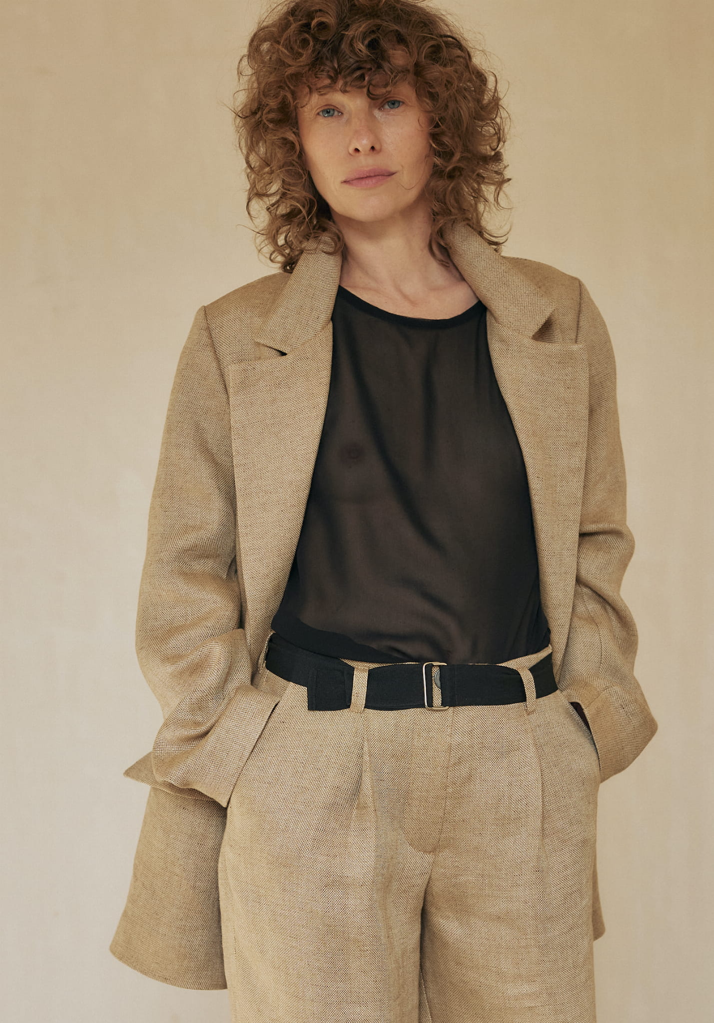TOP TRANSPARENT