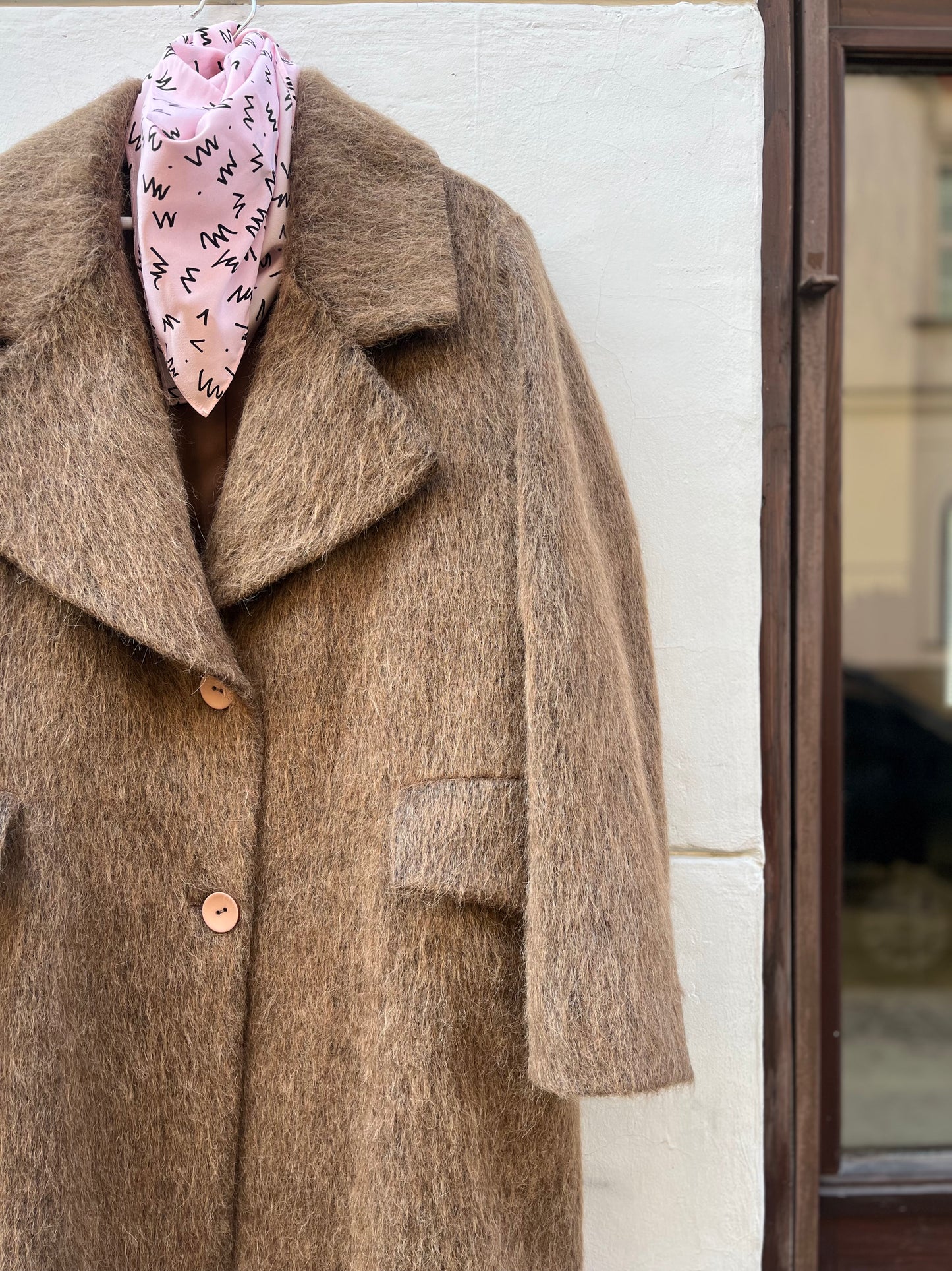 HÅR  COAT in HAZEL BROWN