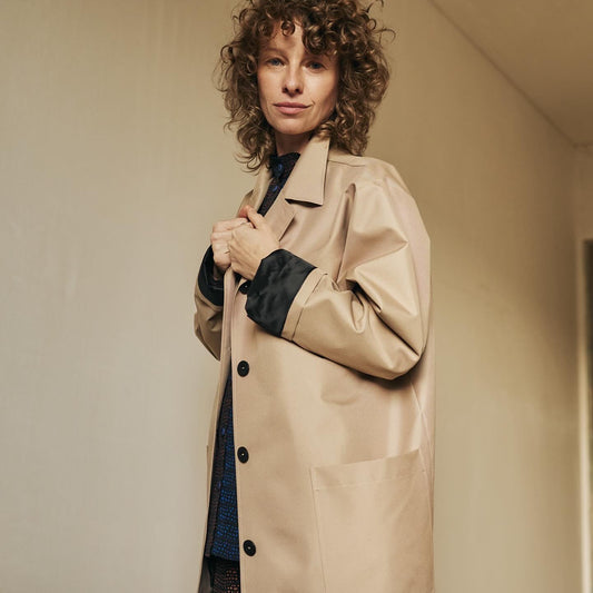REGNIG COAT in SAND